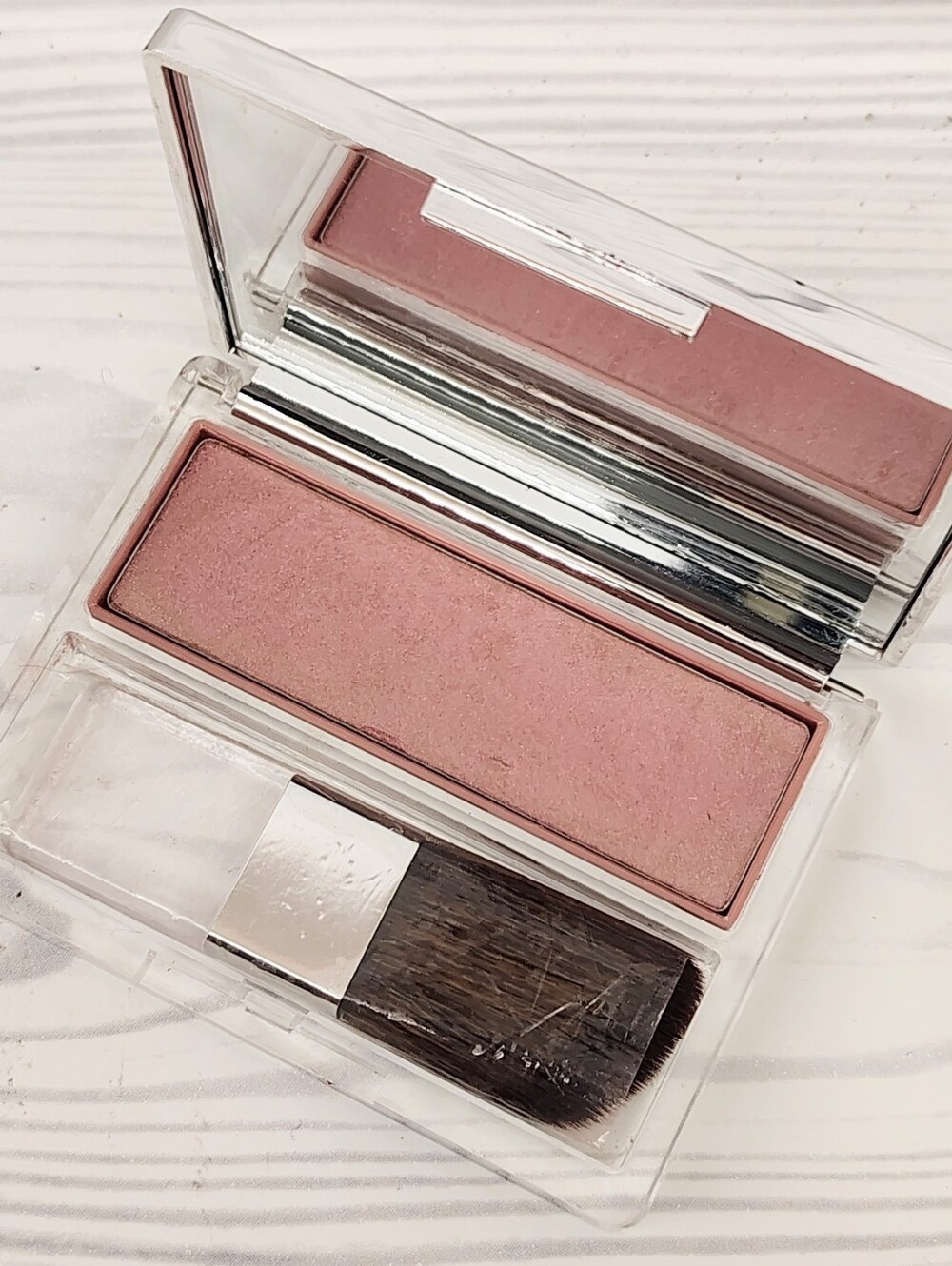 Clinique Powder Blush Compact in Dusty Rose Smoldering Plum Makeup